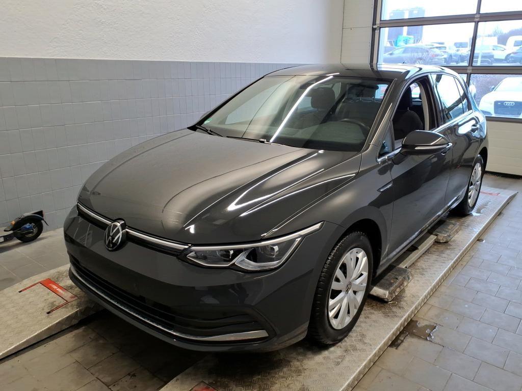 Volkswagen Golf 2024 г. Серый, пробег 21443 км
