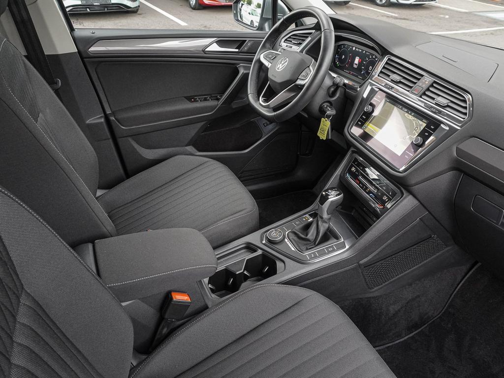 Volkswagen TIGUAN ALLSPACE 2023 г. Серый, пробег 24222 км