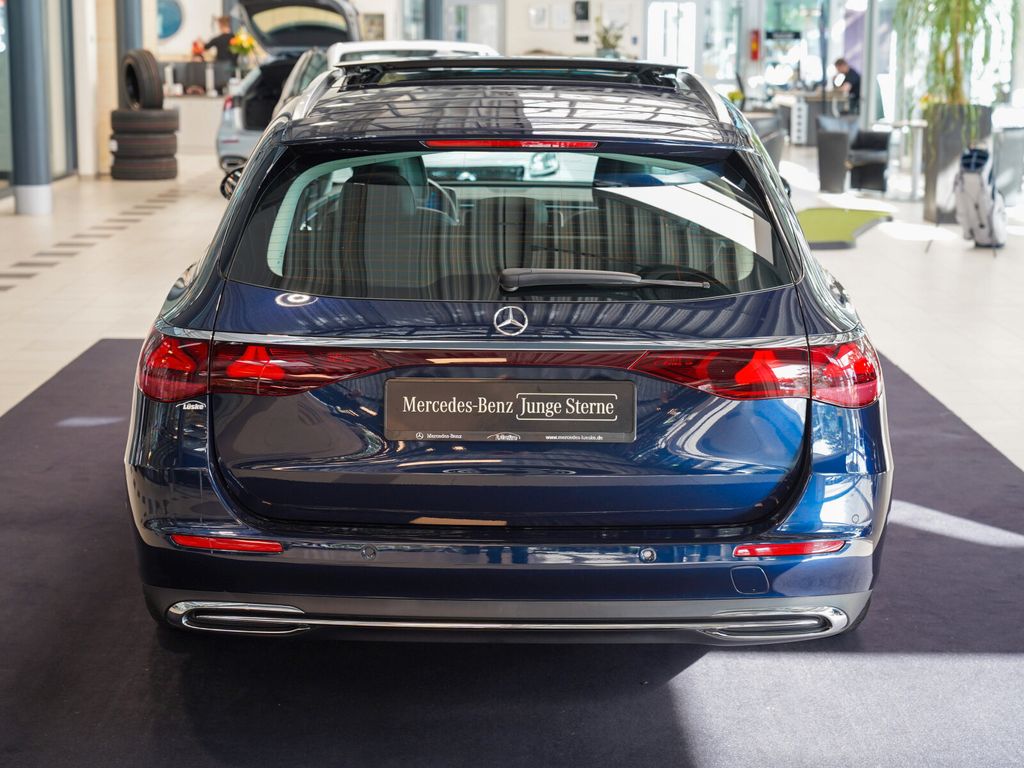 Mercedes-Benz E 450 2025 г. Синий, пробег 31094 км