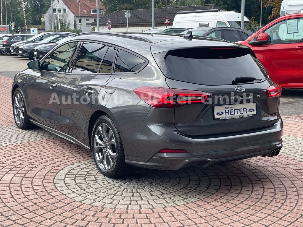 Ford Focus 2024 г. Серый, пробег 13690 км