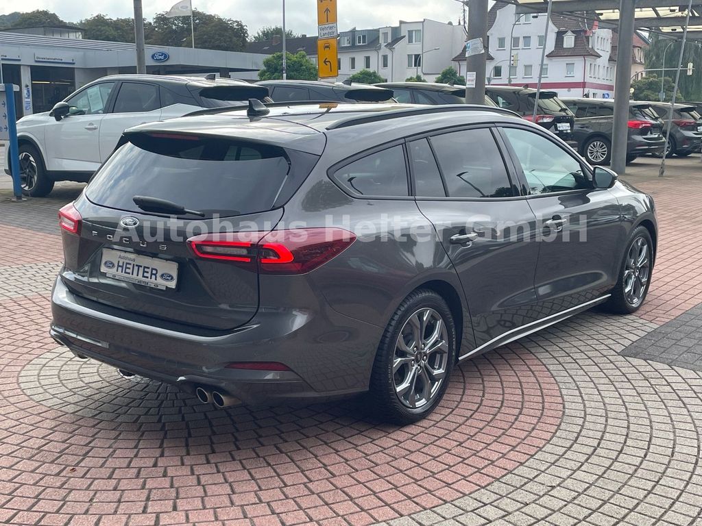 Ford Focus 2024 г. Серый, пробег 13690 км