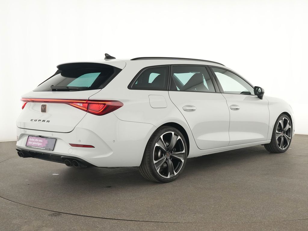 Cupra Leon 2022 г. Белый, пробег 48986 км