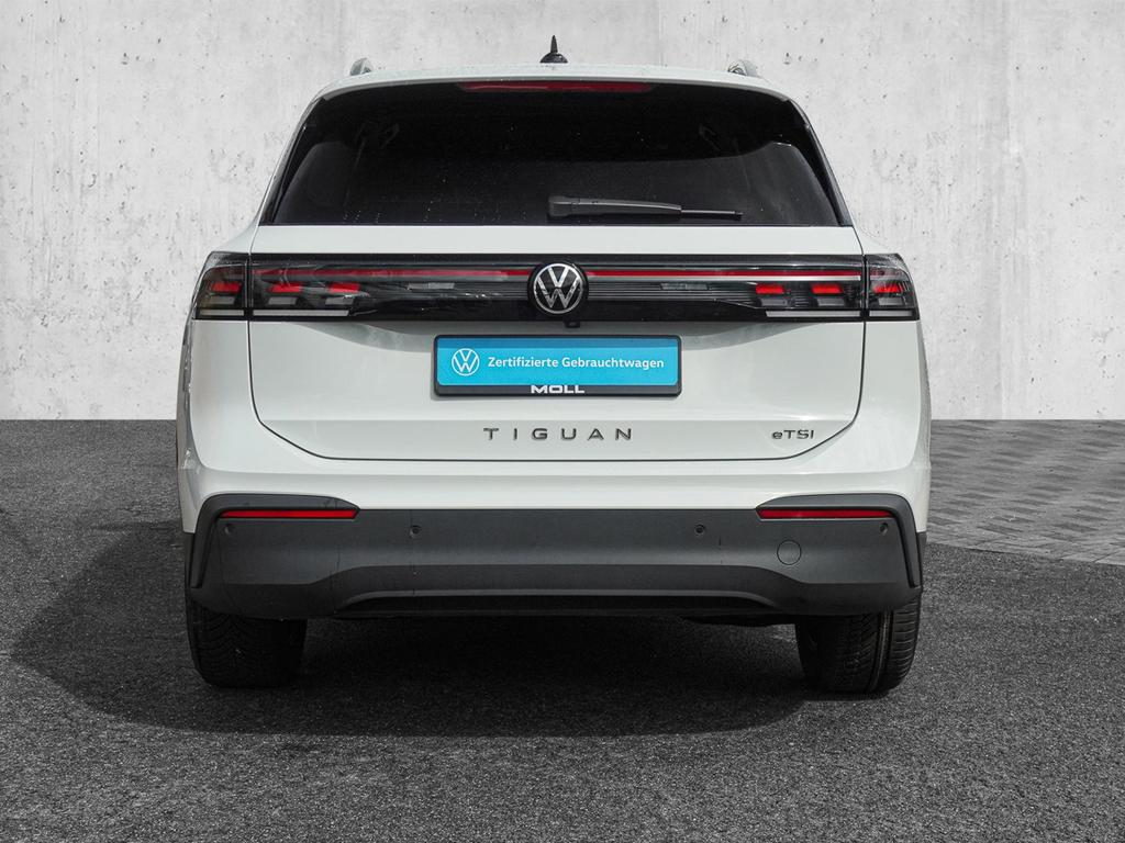 Volkswagen Tiguan 2025 г. Белый, пробег 25329 км