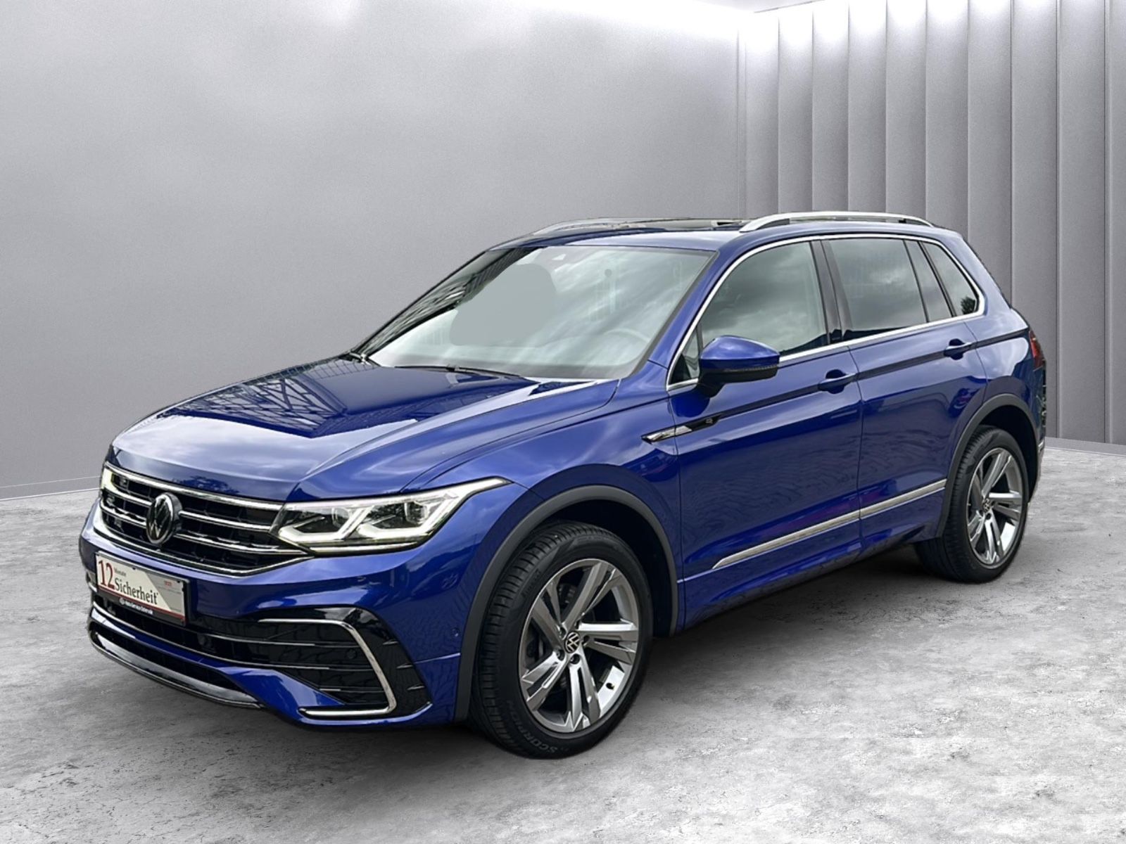 Volkswagen Tiguan 2022 г. Синий, пробег 47850 км