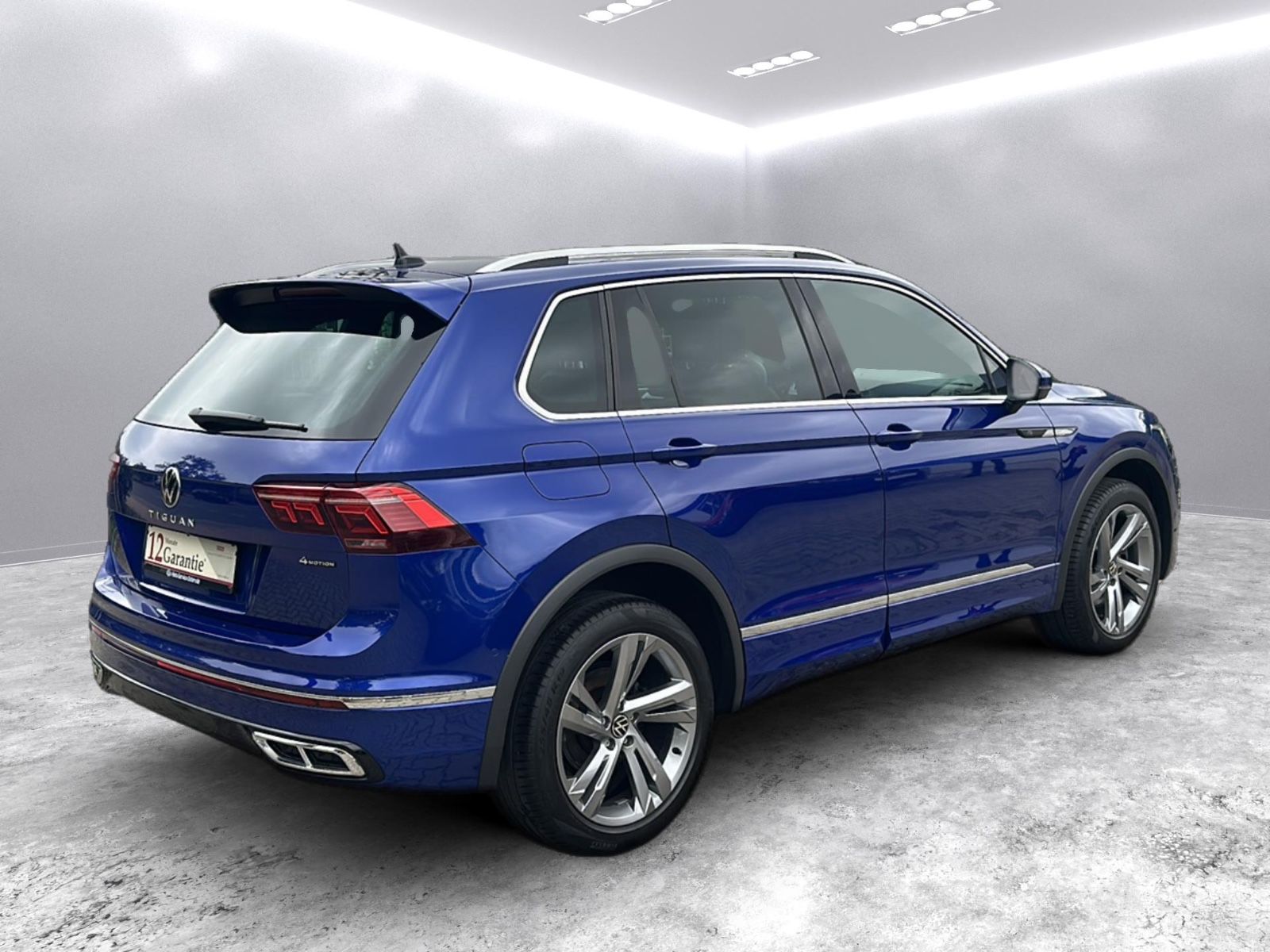Volkswagen Tiguan 2022 г. Синий, пробег 47850 км