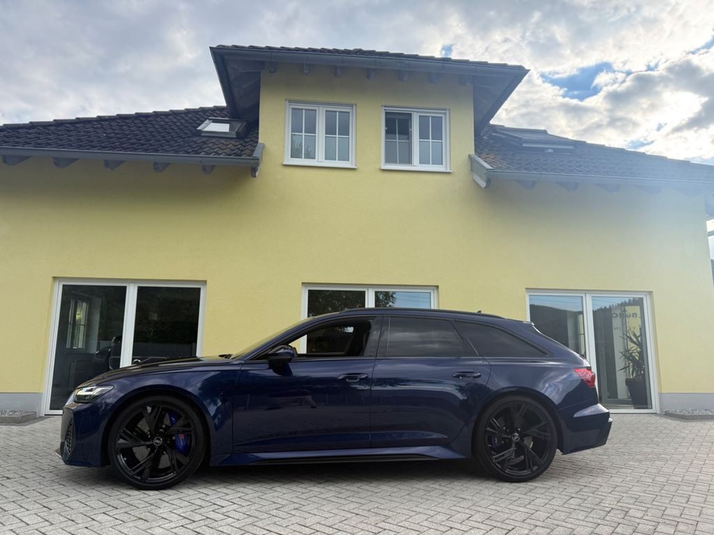 Audi RS6 2022 г. Синий, пробег 48000 км