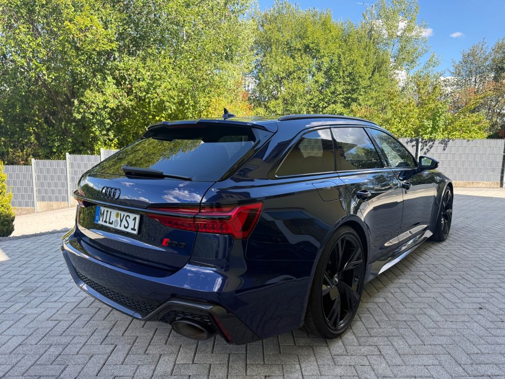 Audi RS6 2022 г. Синий, пробег 48000 км