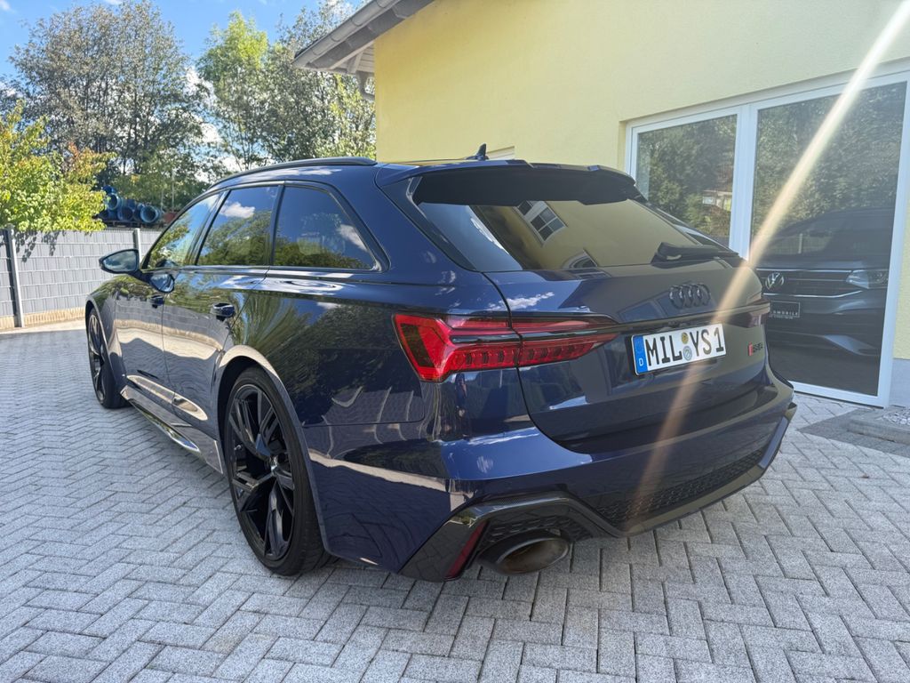 Audi RS6 2022 г. Синий, пробег 48000 км