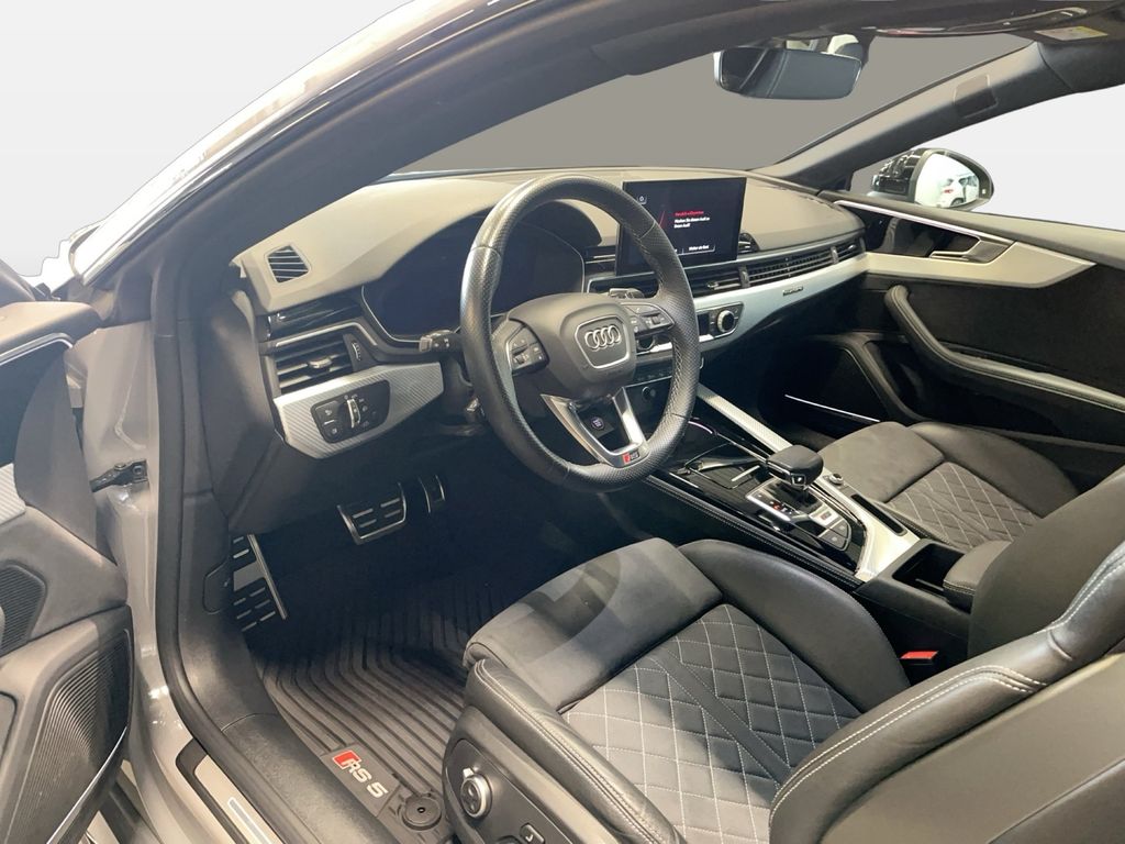 Audi RS5 2023 г. Серый, пробег 33200 км