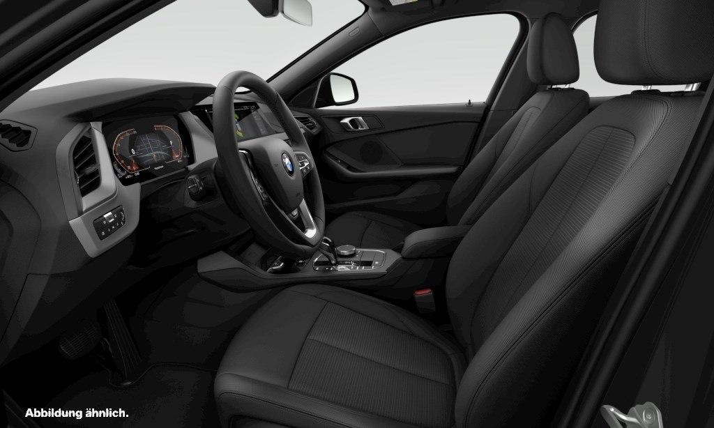 BMW 118 2023 г. Чёрный, пробег 52361 км
