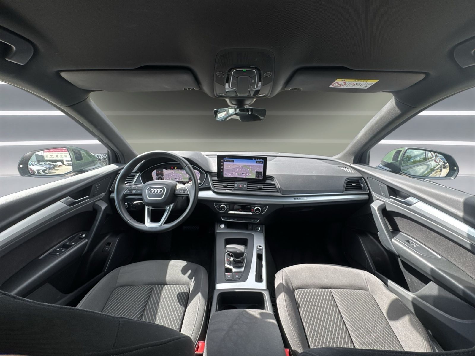 Audi Q5 2023 г. Зелёный, пробег 54903 км