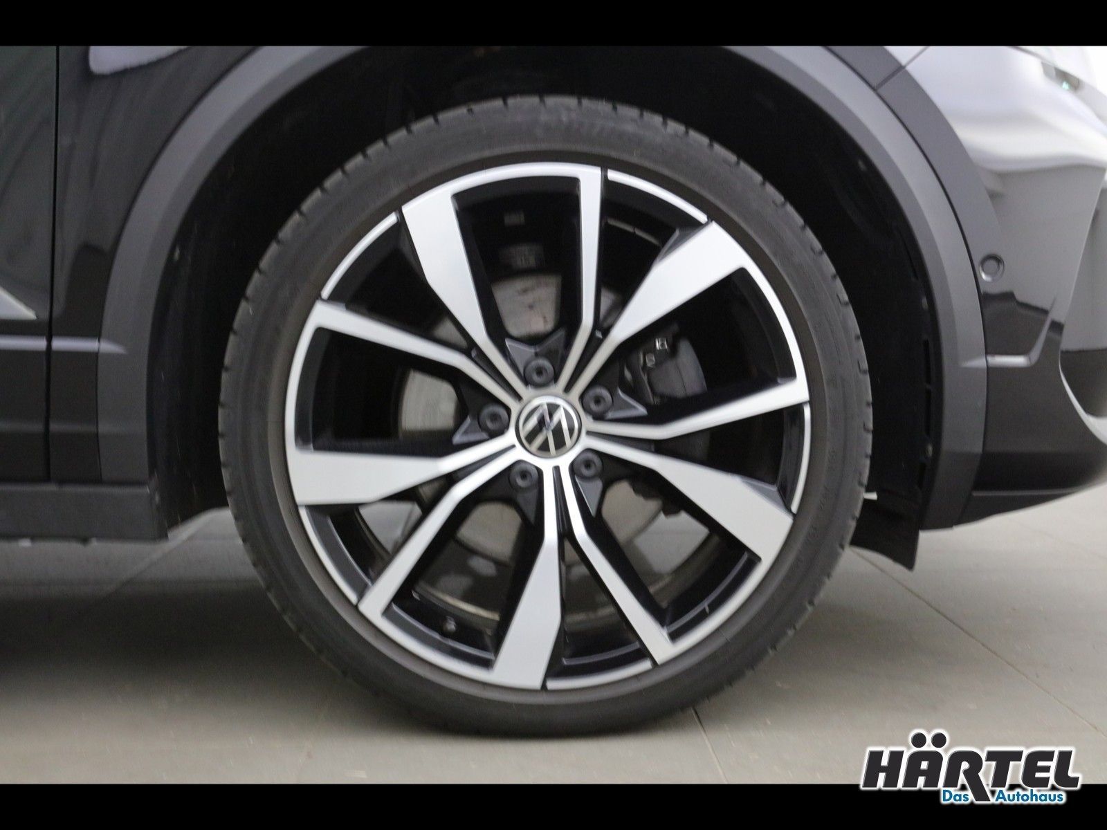 Volkswagen T-Roc 2022 г. Чёрный, пробег 55700 км