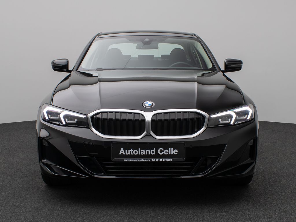 BMW 318 2024 г. Чёрный, пробег 37664 км