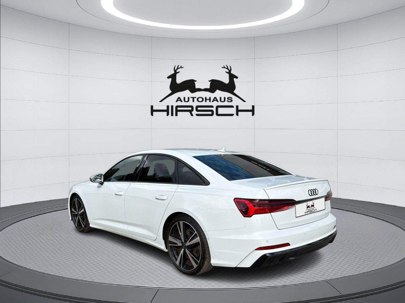 Audi S6 2024 г. Белый, пробег 39990 км