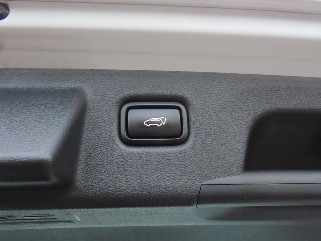 Kia CEE'D SPORTSWAGON 2022 г. Белый, пробег 47866 км