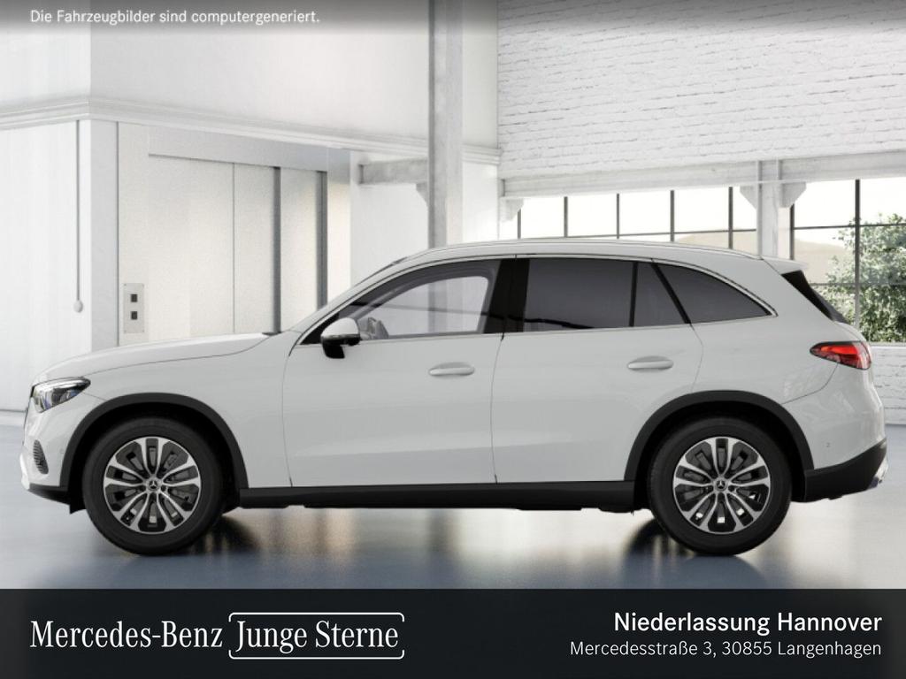Mercedes-Benz GLC 220 2023 г. Белый, пробег 55866 км