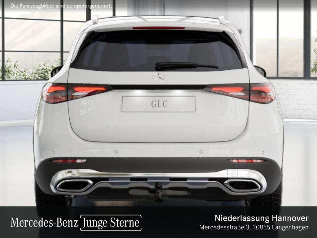 Mercedes-Benz GLC 220 2023 г. Белый, пробег 55866 км
