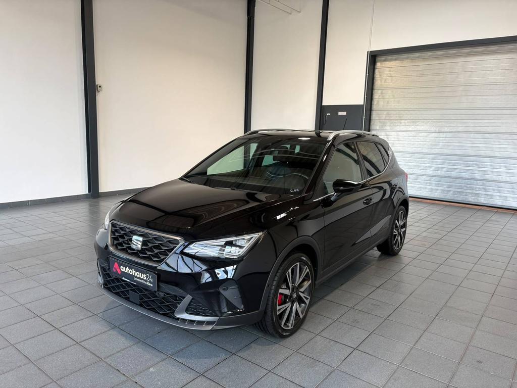 SEAT Arona 2023 г. Чёрный, пробег 55238 км