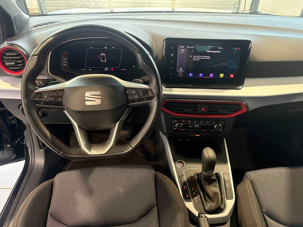 SEAT Arona 2023 г. Чёрный, пробег 55238 км