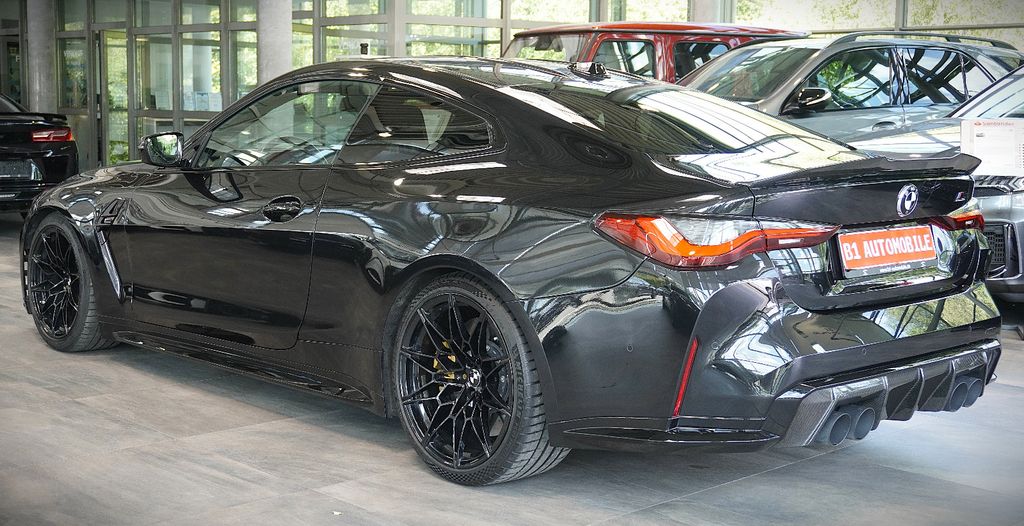BMW M4 2024 г. Чёрный, пробег 57000 км