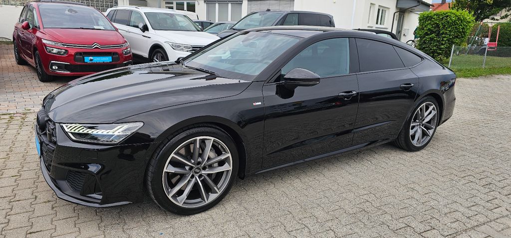 Audi A7 2025 г. Чёрный, пробег 9250 км