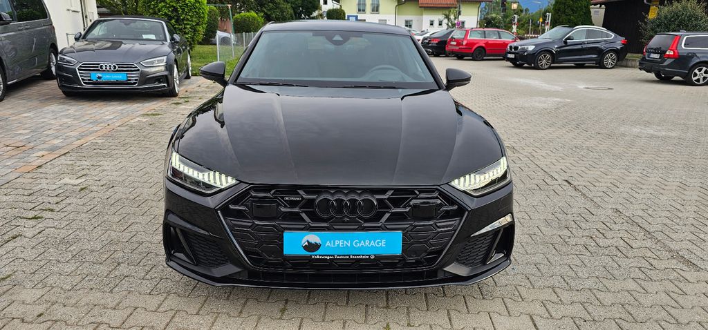 Audi A7 2025 г. Чёрный, пробег 9250 км
