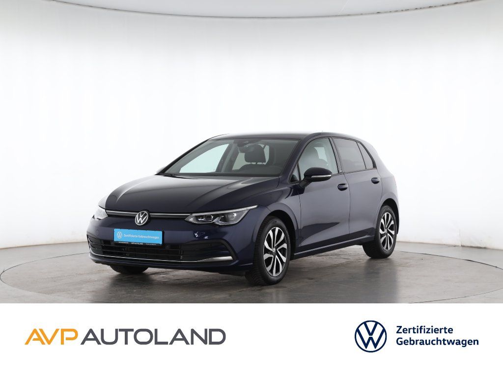 Volkswagen Golf 2023 г. Синий, пробег 29052 км