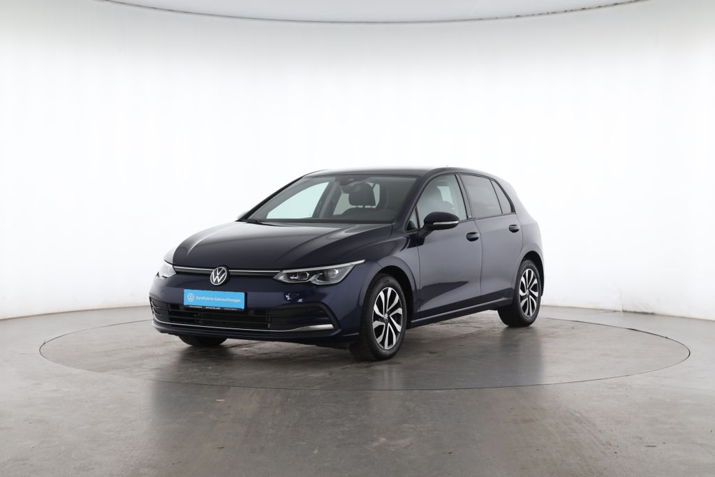 Volkswagen Golf 2023 г. Синий, пробег 29052 км