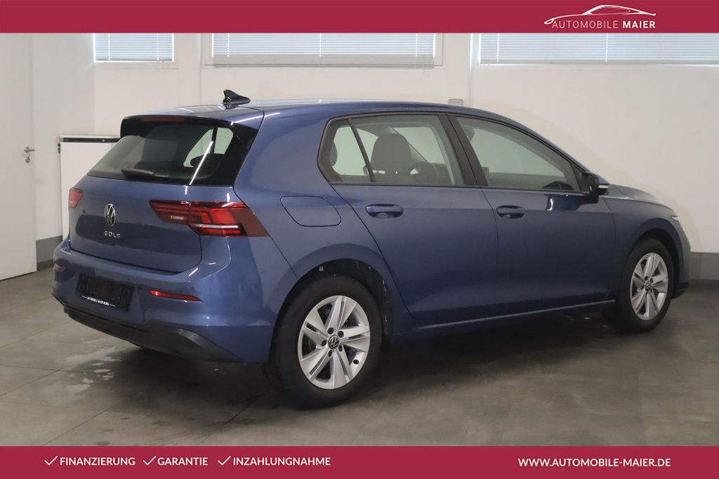 Volkswagen Golf 2025 г. Синий, пробег 32500 км