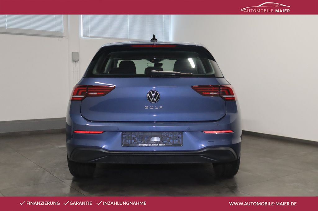 Volkswagen Golf 2025 г. Синий, пробег 32500 км