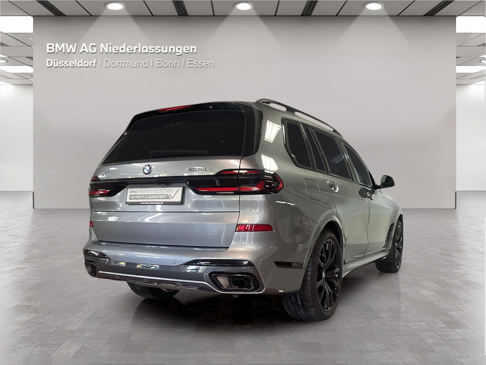 BMW X7 2024 г. Серый, пробег 40523 км