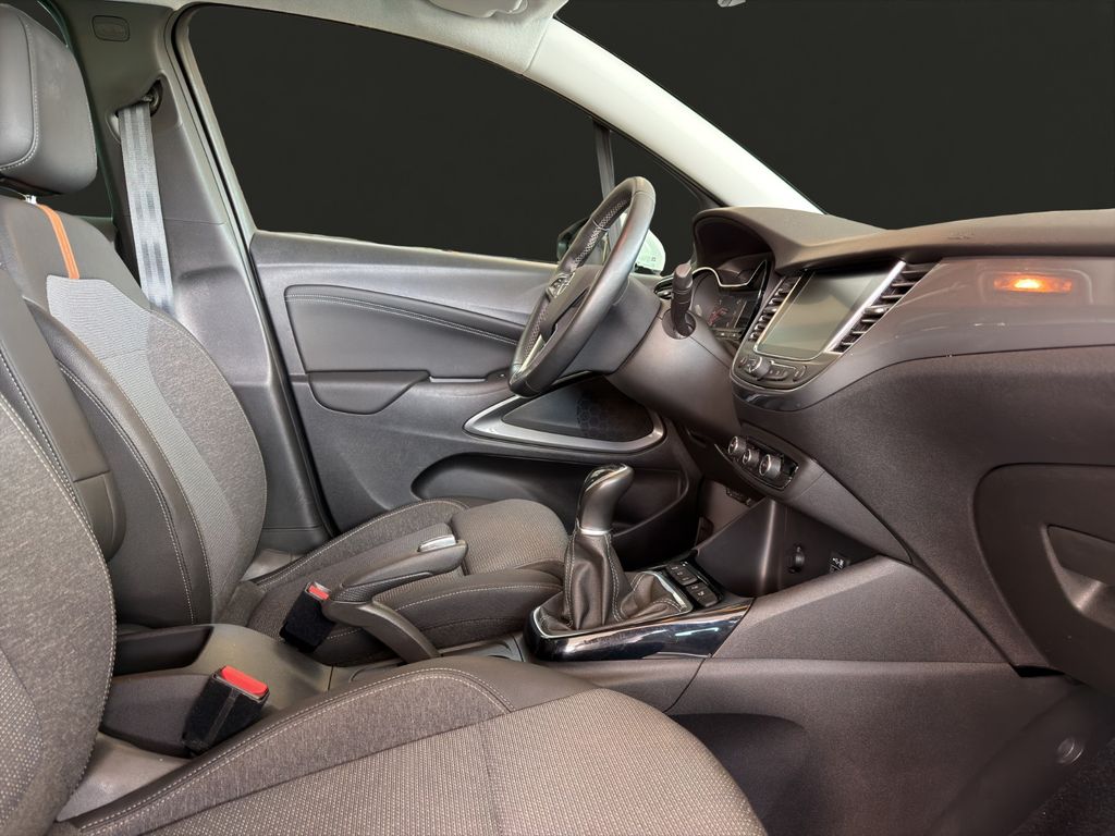 Opel CROSSLAND (X) 2021 г. Белый, пробег 45050 км