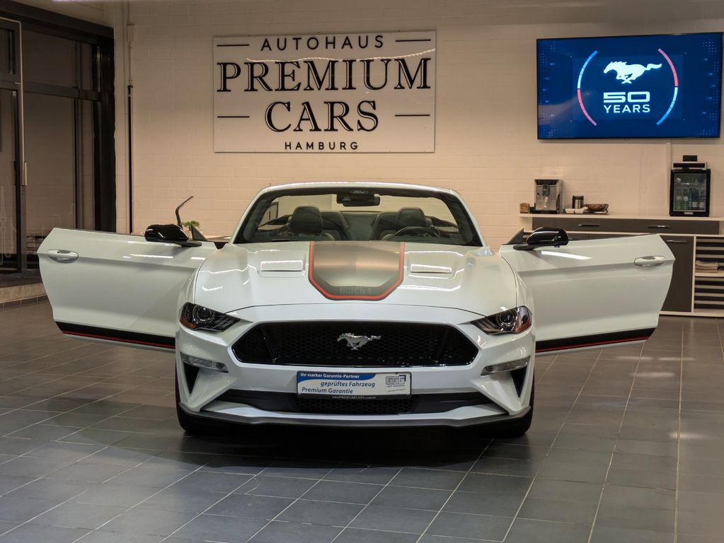 Ford Mustang 2023 г. Белый, пробег 34381 км