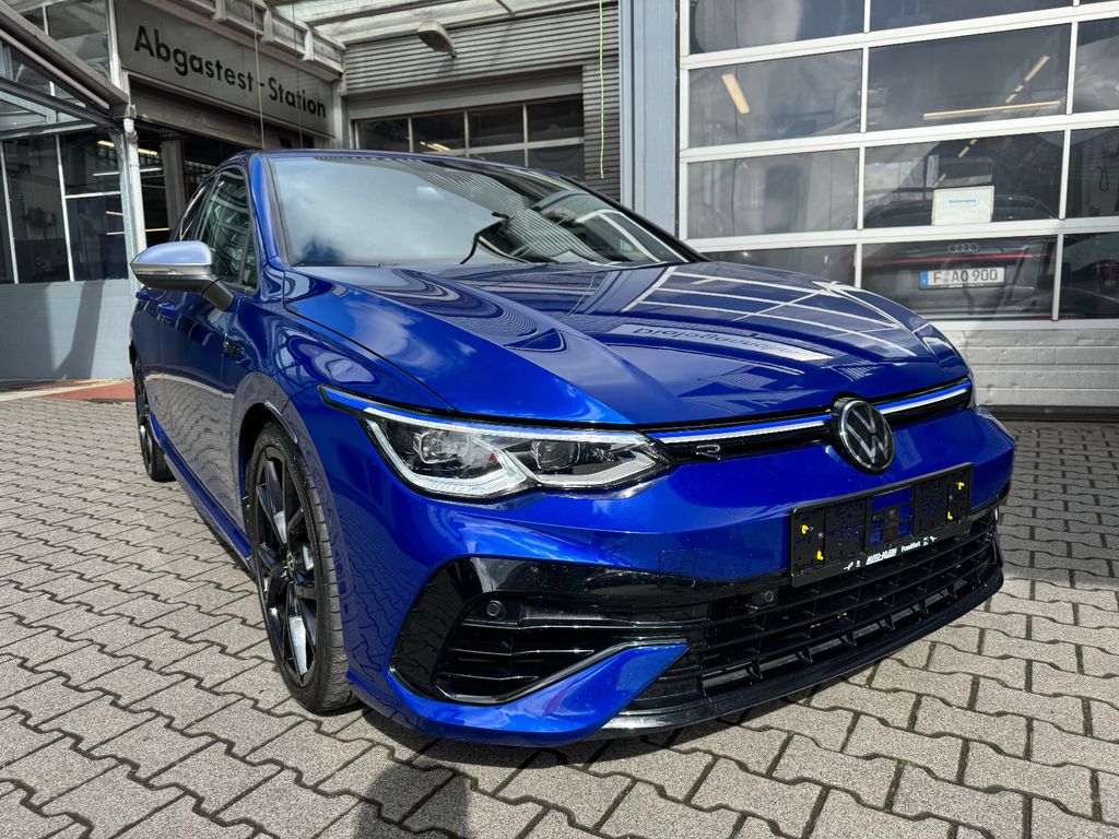 Volkswagen Golf 2023 г. Синий, пробег 42497 км