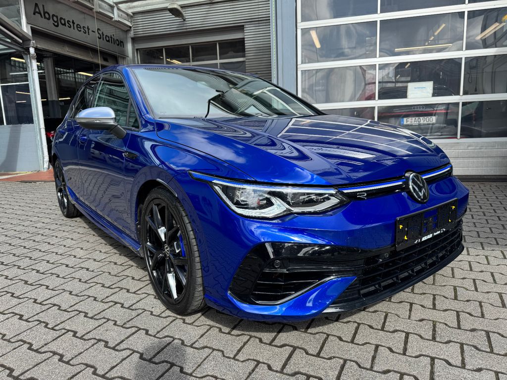 Volkswagen Golf 2023 г. Синий, пробег 42497 км