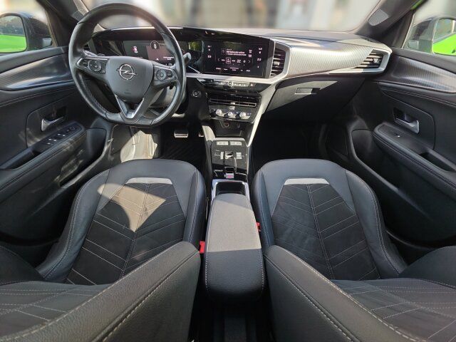 Opel Mokka 2023 г. Зелёный, пробег 57840 км