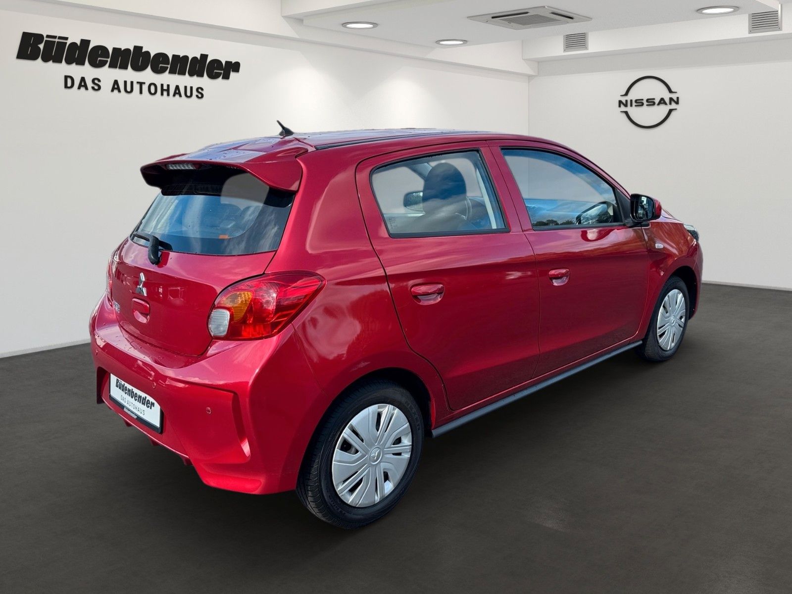 Mitsubishi Space Star 2021 г. Красный, пробег 56550 км