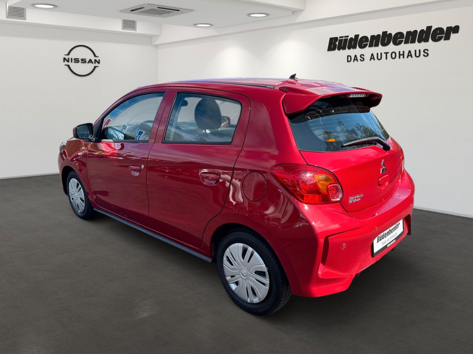 Mitsubishi Space Star 2021 г. Красный, пробег 56550 км