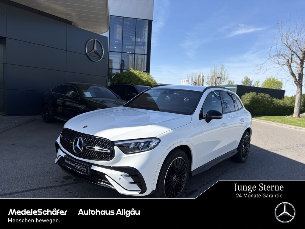 Mercedes-Benz GLC 200 2025 г. Белый, пробег 18500 км