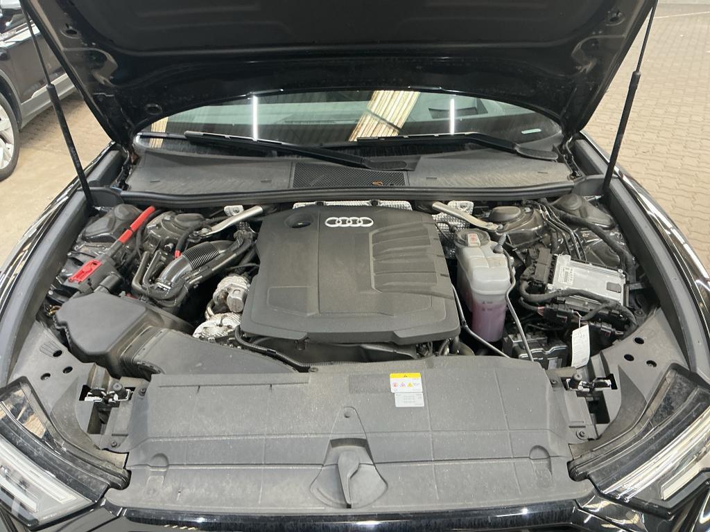 Audi A6 2024 г. Чёрный, пробег 46025 км