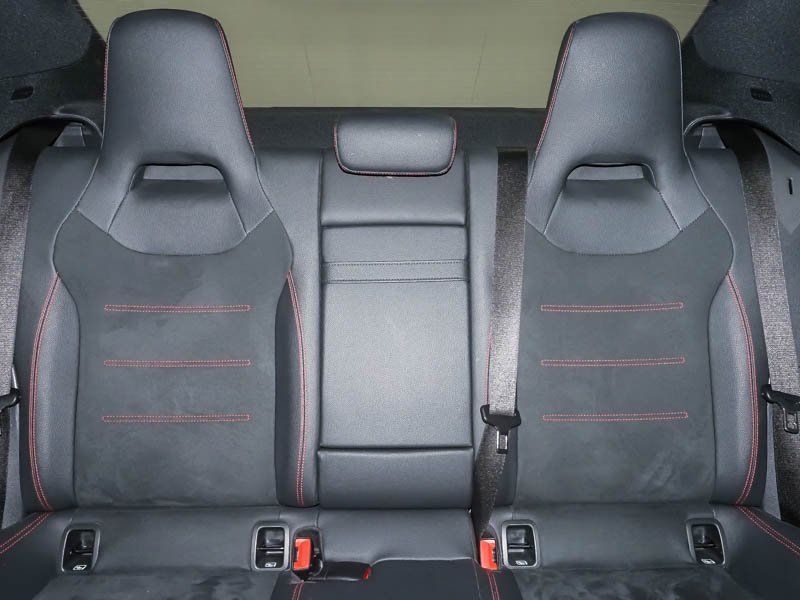 Mercedes-Benz CLA 220 2025 г. Белый, пробег 42711 км