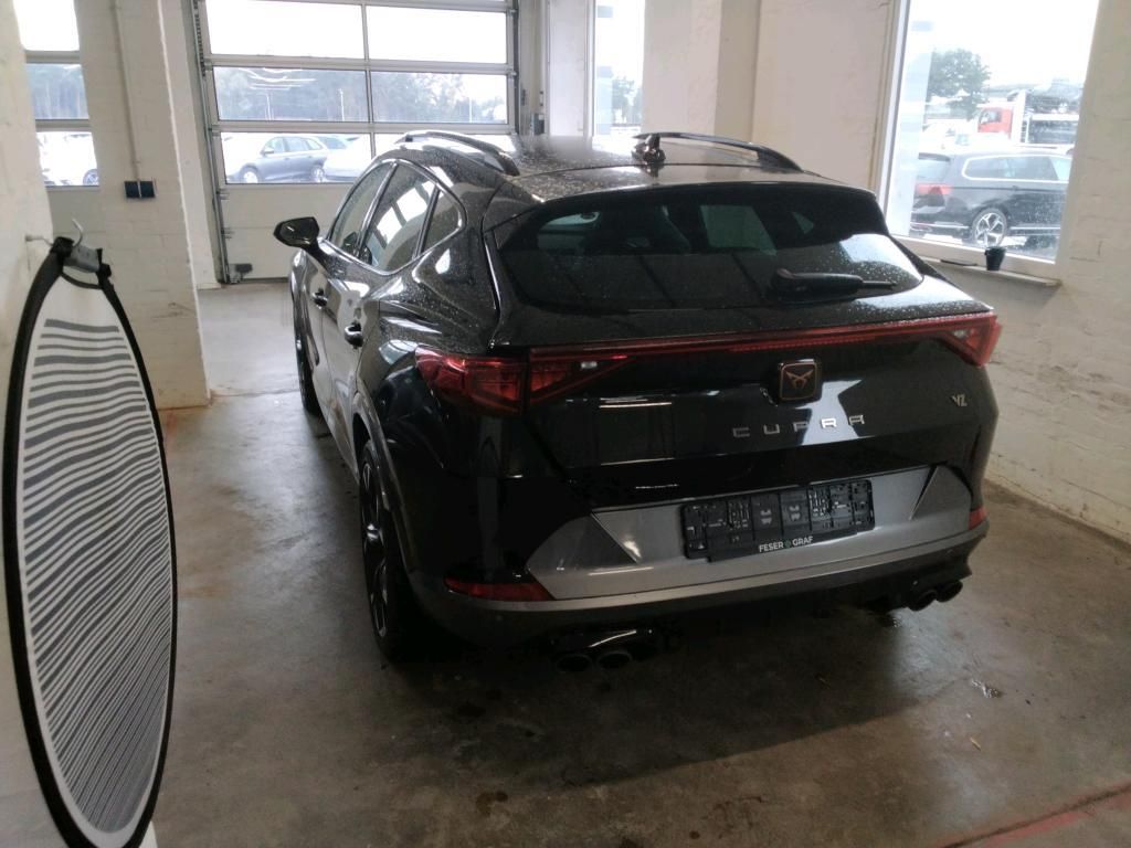 Cupra Formentor 2022 г. Чёрный, пробег 37952 км