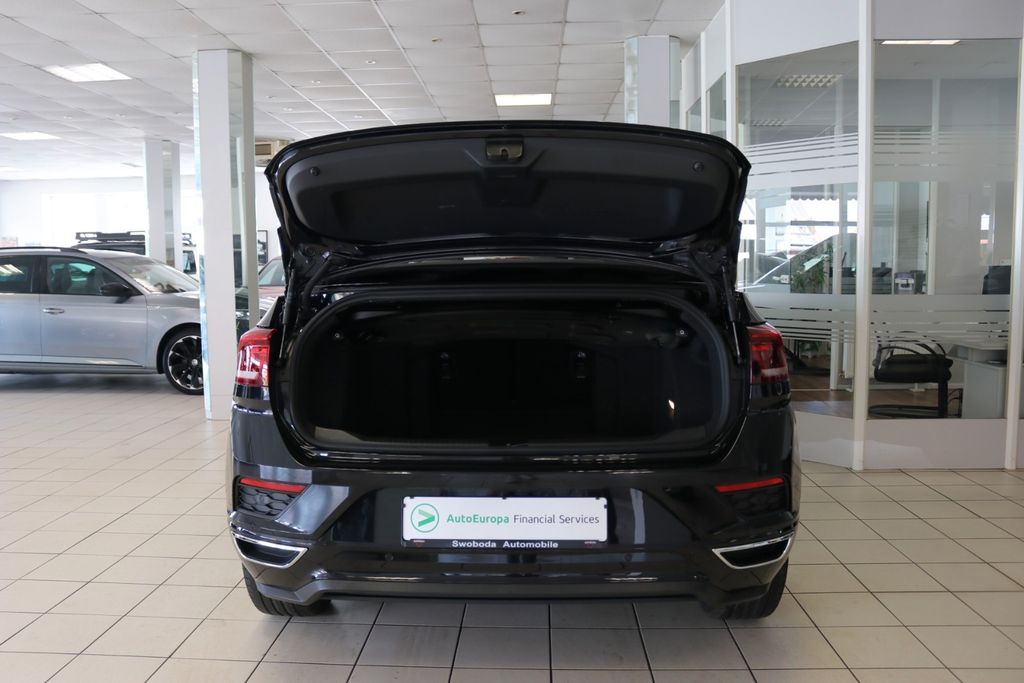 Volkswagen T-Roc 2022 г. Чёрный, пробег 40109 км