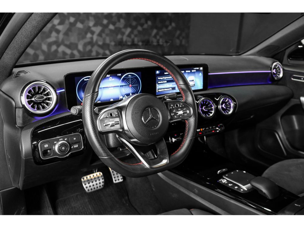 Mercedes-Benz A 220 2024 г. Чёрный, пробег 49990 км