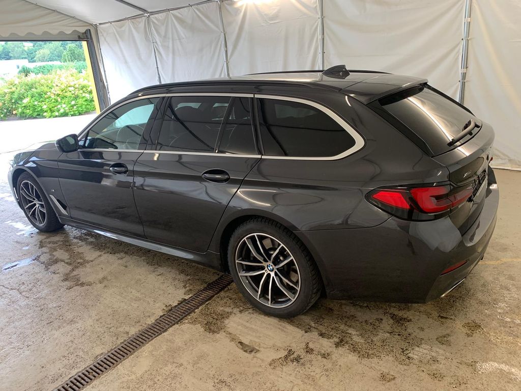 BMW 540 2024 г. Серый, пробег 47800 км