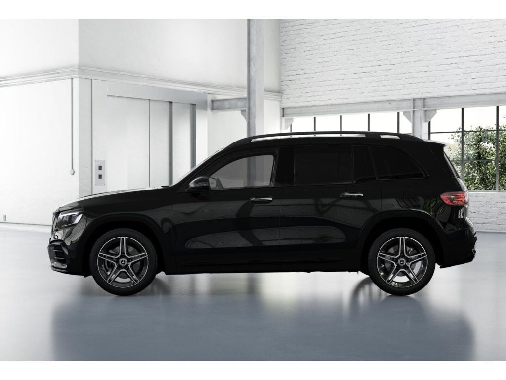 Mercedes-Benz GLB 180 2025 г. Чёрный, пробег 8994 км