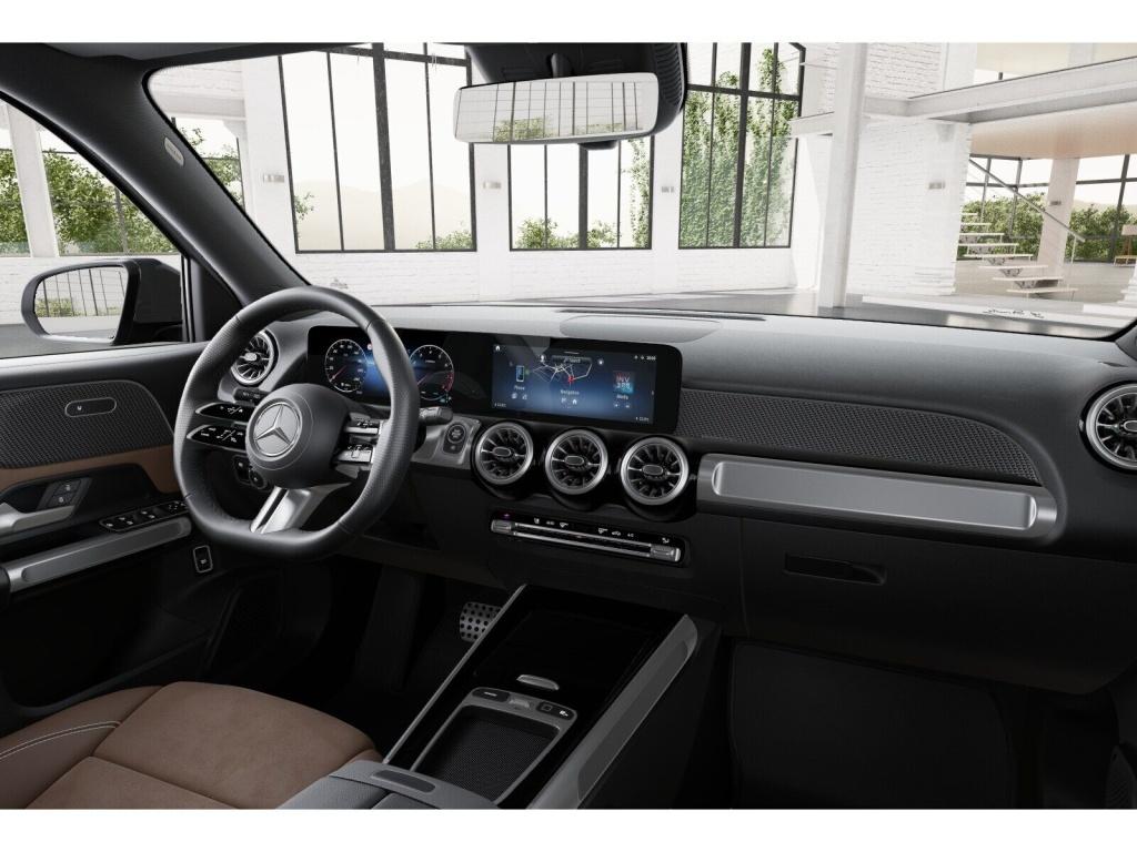 Mercedes-Benz GLB 180 2025 г. Чёрный, пробег 8994 км
