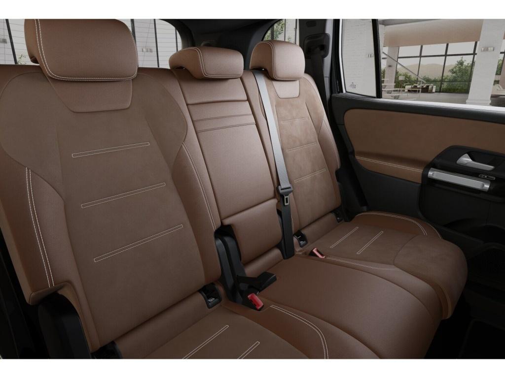 Mercedes-Benz GLB 180 2025 г. Чёрный, пробег 8994 км