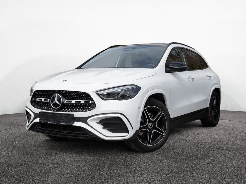 Mercedes-Benz GLA 200 2025 г. Белый, пробег 10215 км