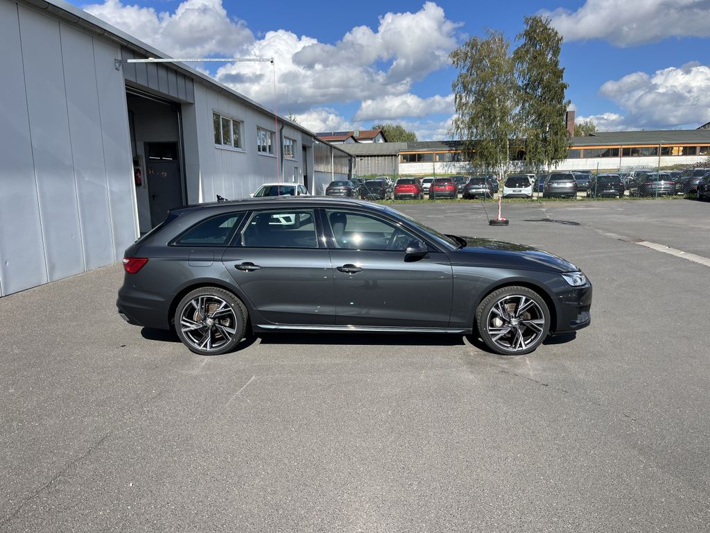 Audi A4 2023 г. Серый, пробег 48999 км